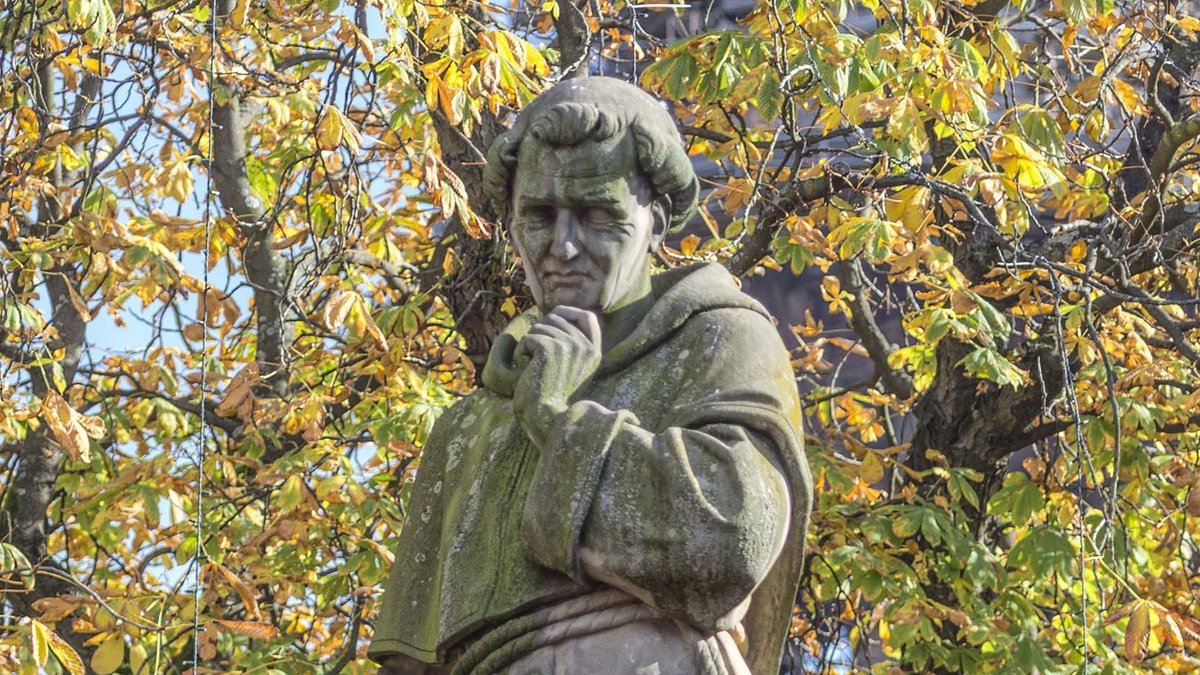 Denkmal für Berthold Schwarz in Freiburg. Foto: Jörgens.mi, CC BY-SA 3.0, https://commons.wikimedia.org/w/index.php?curid=29531157