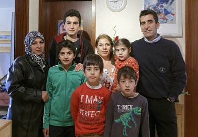 Diese syrische Familie lebt "gegenseitige Hilfe und Solidarität" in Sindelfingen: Schwester und Kinder zogen im Oktober 2014 nach.