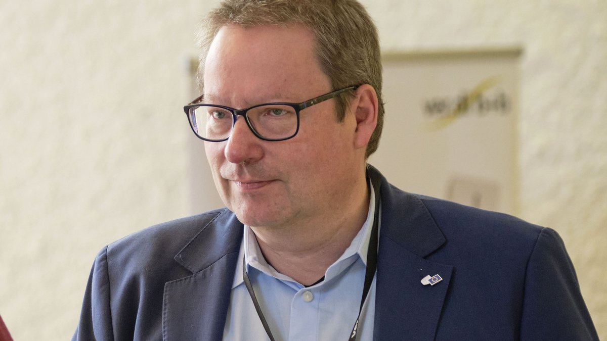 Christian Bäumler bei einer Konferenz der Gewerkschaft Verdi, März 2023. Foto: Joachim E. Röttgers