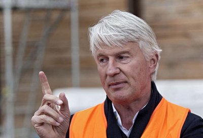 Mit seinem Bahnhof gealtert: Star-Architekt Ingenhoven. Foto: Joachim E. Röttgers