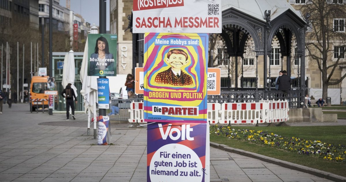 Die Qual der Wahl: 21 Parteien treten am Sonntag an und hoffen trotz größter Aussichtslosigkeit, wenigstens bekannter zu werden. Fotos: Joachim E. Röttgers