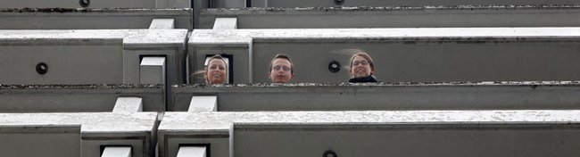Hoch die Internationale Freisitz-Solidarität!