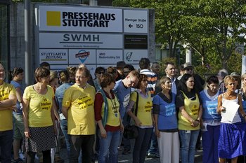 Demo vor dem Pressehaus. Fotos: Joachim E. Röttgers