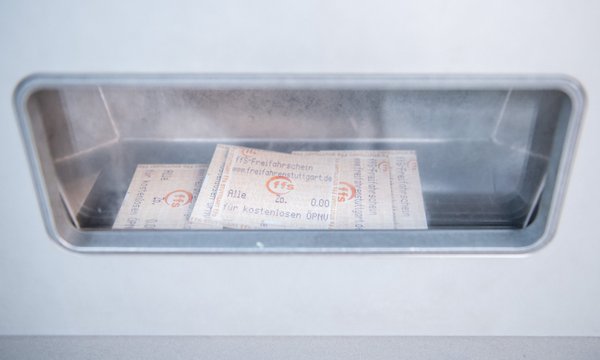 Hier wünscht sich wer, dass Bus- und Bahnfahren für alle kostenfrei wird.
