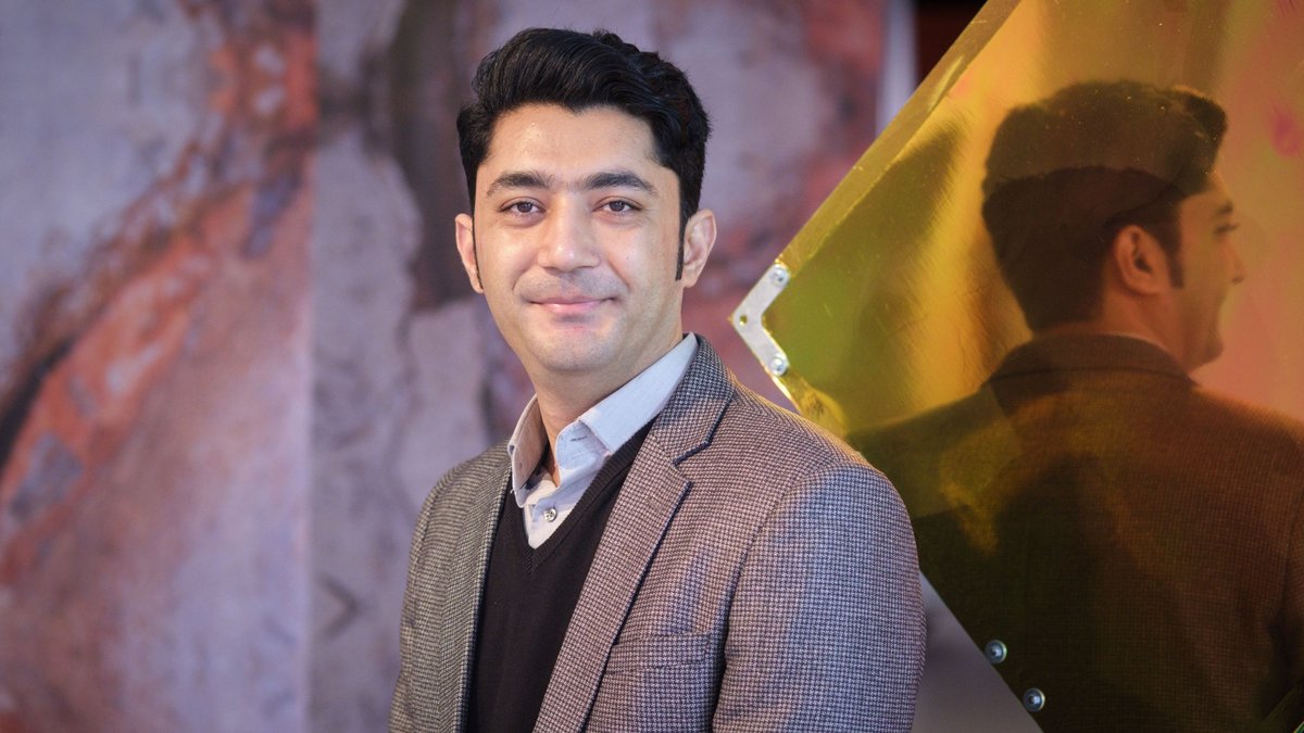 "Viele denken, dass Geld alles ist. Nein, Menschlichkeit ist alles", sagt Faisal Aleefi. Foto: Joachim E. Röttgers