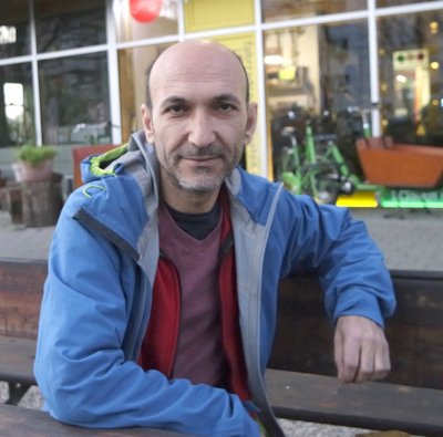 Mustafa C. – seit über 30 Jahren lebt er in Deutschland. Foto: Fabian Kienert