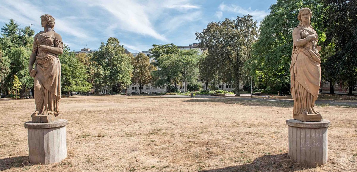 Nicht Griechenland, sondern Stuttgart-Mitte: Der Stadtgarten im August 2022, dem bislang heißesten Jahr der Stadtgeschichte. Foto: Jens Volle Nicht Griechenland, sondern Stuttgart-Mitte: Der Stadtgarten im August 2022, dem bislang heißesten Jahr der Stadtgeschichte. Foto: Jens Volle
