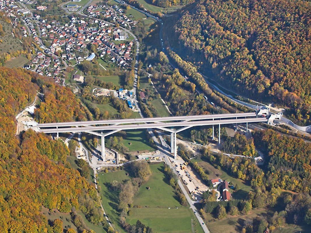 Fertig: Filstalbrücke 2022. 