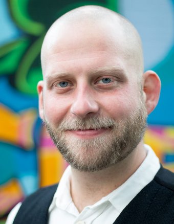 Simon Fregin, Projektleiter der Mobilen Jugendarbeit im Europaviertel. Foto: MJA