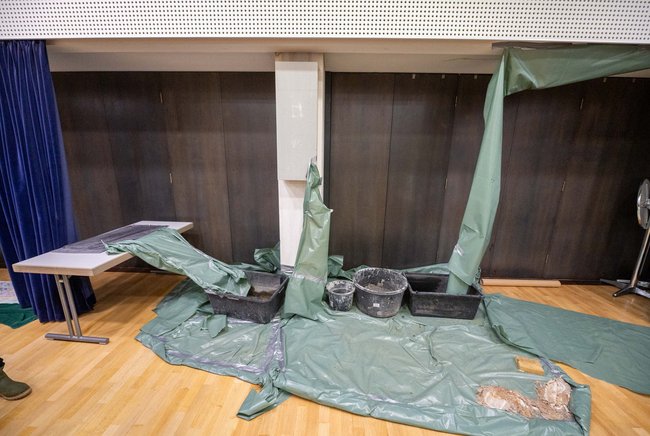 Den achtlosen Umgang mit dem Gebäude können seine Nutzer:innen nicht verstehen.