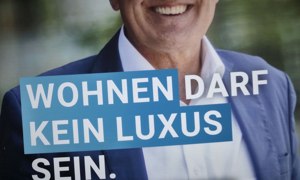 Spruch auf Noppers Wahlplakaten, mit einem Lächeln serviert. Foto: Joachim E. Röttgers