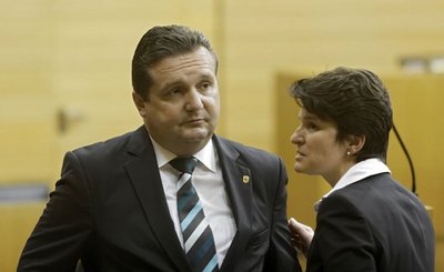 Stefan Mappus und Tanja Gönner 2011 im Schlossgarten-Untersuchungsausschus. Fotos: Joachim E. Röttgers