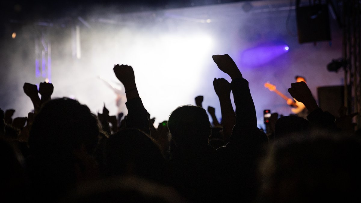 KAFVKA live – mehr Fotos vom Auftritt am 14. Juni mit Klick auf den Pfeil.
