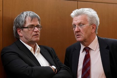 Hans-Ulrich Sckerl (links) und Winfried Kretschmann (beide Grüne).