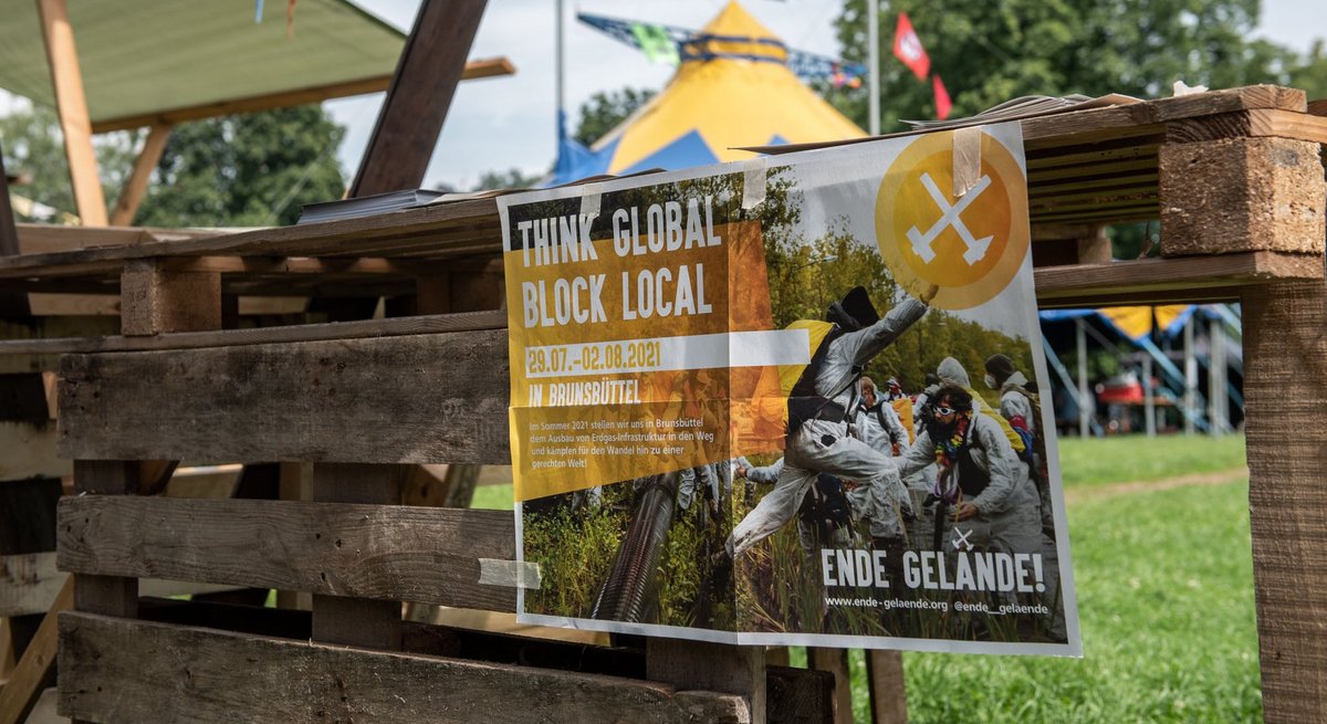 Bei der Kesselbambule vergangenes Wochenende gesichtet: Aufruf, mit Ende Gelände den Erdgas-Ausbau zu blockieren. Foto: Jens Volle