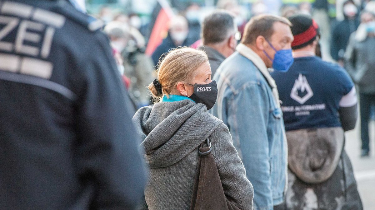 Von der Mitte aus immer schön nach rechts gewandt. Foto: Jens Volle