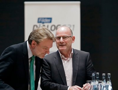 Sind sich weniger grün, als es hier den Anschein macht: Kefer und Verkehrsminister Hermann.