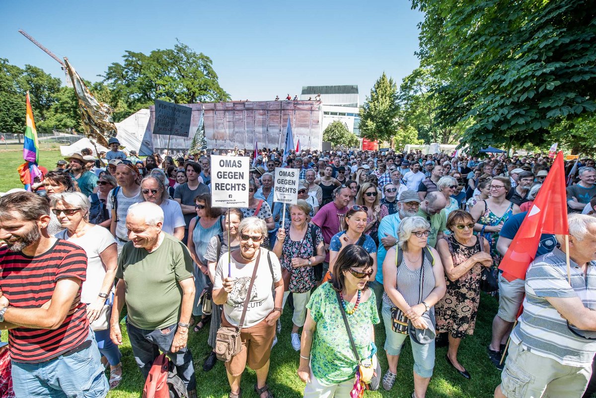 Anfrage als Teil der Jagd
