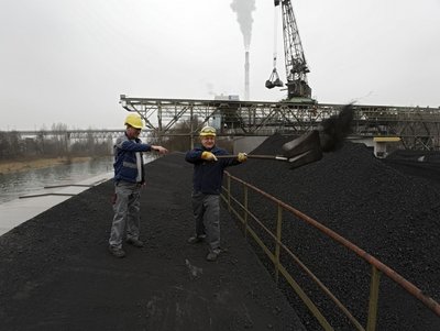 Schwarzgoldschippen auf der Kohlehalde.