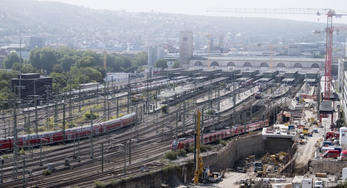 Für eine möglichst schnelle Bebauung des Gleisareals ist die Stadtverwaltung bereit, beträchtliche Risiken einzugehen. Fotos: Joachim E. Röttgers