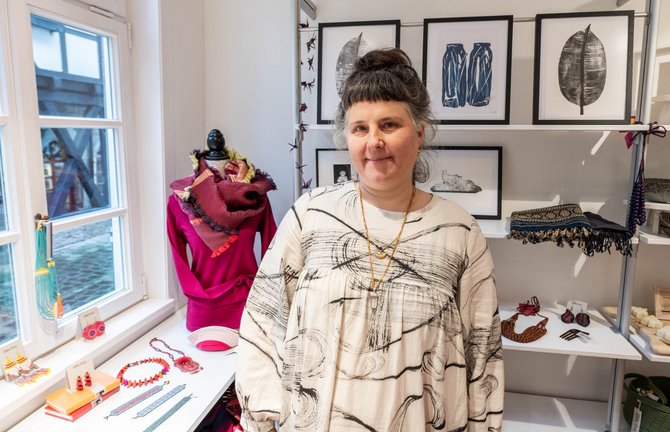 Sarah Dunn ist Kanadierin, Yogalehrerin, Mode-Autodidaktin und sagt: "Kleidung ist dazu da, dass man sich in ihr bewegt." Sarah Dunn ist Kanadierin, Yogalehrerin, Mode-Autodidaktin und sagt: "Kleidung ist dazu da, dass man sich in ihr bewegt."