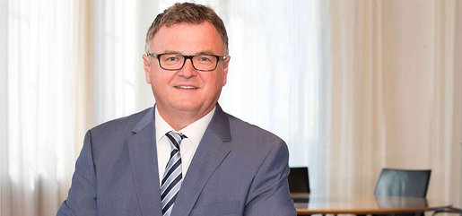 Andreas Brand, OB von Friedrichshafen. Dort sitzen Stadtoberhäupter seit jeher im Aufsichtsrat von ZF. Foto: Stadt Friedrichshafen Andreas Brand, OB von Friedrichshafen. Dort sitzen Stadtoberhäupter seit jeher im Aufsichtsrat von ZF. Foto: Stadt Friedrichshafen