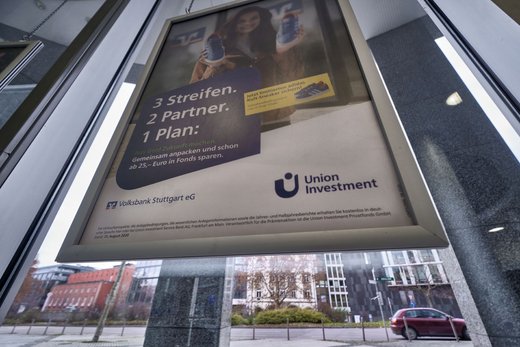 Union-Werbung in Sichtweite des Metropol-Palastes (links unten). Foto: Joachim E. Röttgers