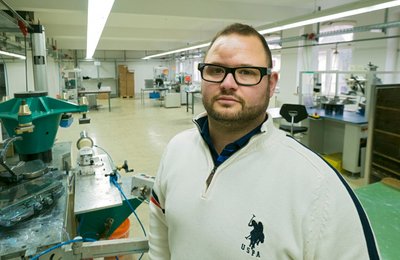 Ist bald nicht mehr: der Prägetechnik-Betrieb von Frank Bechinger.