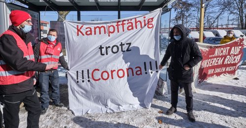 Daimler Untertürkheim: Soll bloß niemand etwas anderes glauben! Daimler Untertürkheim: Soll bloß niemand etwas anderes glauben!