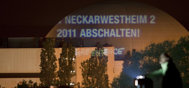 Greenpeace-Projektion auf dem GKN, Juni 2011.