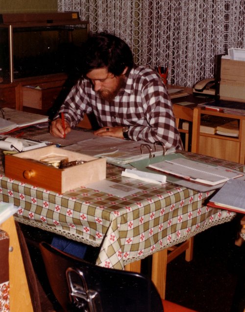 Unser Autor sprach mit dem Bio-Pionier in dessen Esszimmer, das ihm 1982 auch als Büro diente.