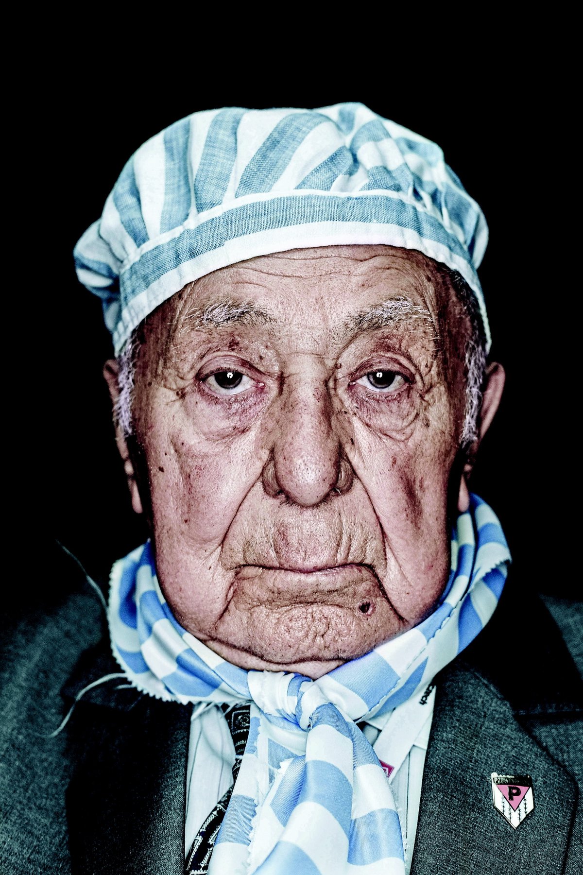 Zdzislaw Swiniarski, geboren 1926 in Warschau, wurde während des Warschauer Aufstands festgenommen und dann in das KZ Dachau deportiert. Im September 1944 kam er in das Lager Mannheim Sandhofen, im März 1945 ins KZ Kochendorf. Er überlebte den Todesmar Zdzislaw Swiniarski, geboren 1926 in Warschau, wurde während des Warschauer Aufstands festgenommen und dann in das KZ Dachau deportiert. Im September 1944 kam er in das Lager Mannheim Sandhofen, im März 1945 ins KZ Kochendorf. Er überlebte den Todesmarsch nach Dachau. Er starb am 30. Dezember 2014. Foto: Luigi Toscano