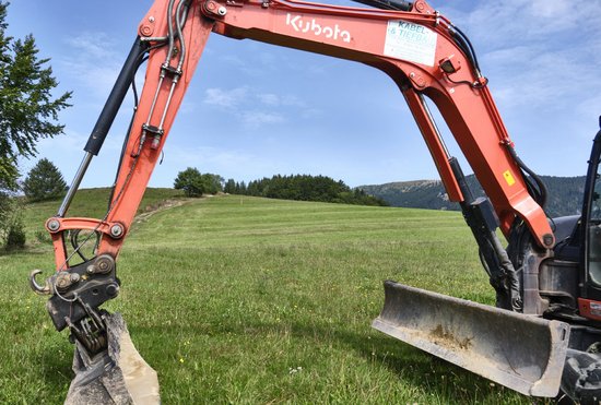 Grüne Wiese? Einfamilienhäuser! Da freut sich die Immobilienlobby. Grüne Wiese? Einfamilienhäuser! Da freut sich die Immobilienlobby.