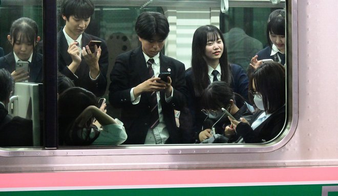 Die Züge in Japan sind fast immer voll.