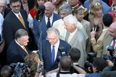 Lothar Späth (Mitte) folgte auf Hans Filbinger. Und wurde seinersets beerbt von Erwin Teufel (links).