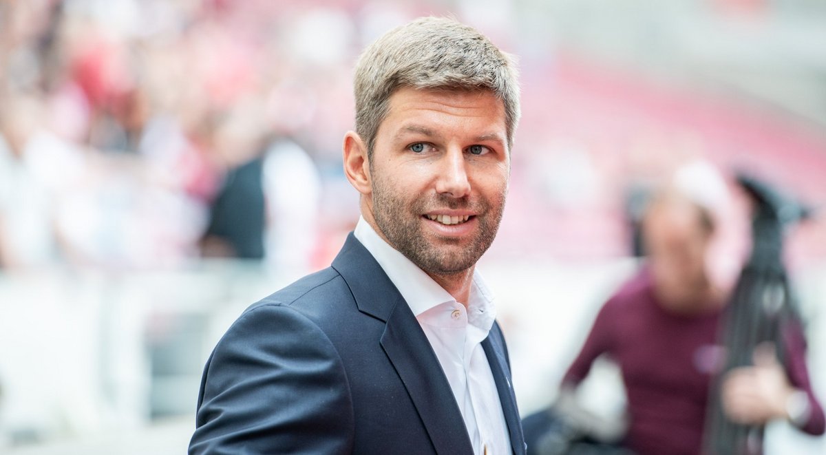 Was hat ihn geritten? Thomas Hitzlsperger, Spitze der VfB AG und dort also zuständig für alles, explizit aber für – Kommunikation. Foto: Jens Volle