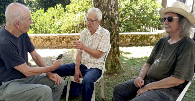 Eberhard Frasch mit Manfred Scheifele (Mitte) und Klaus Kunkel (rechts). Foto: privat