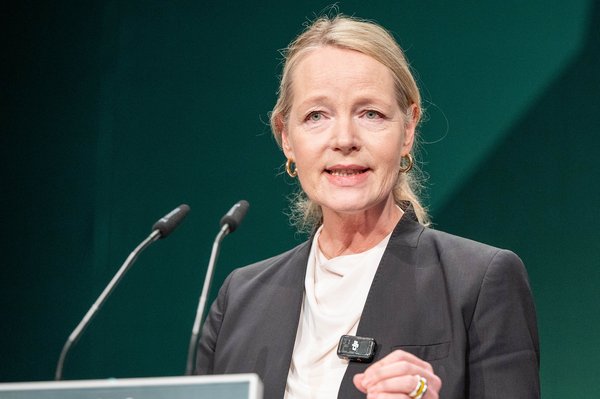 Umweltministerin Thekla Walker: "SF6 ist ja zum guten Glück nicht giftig". Foto: Jens Volle