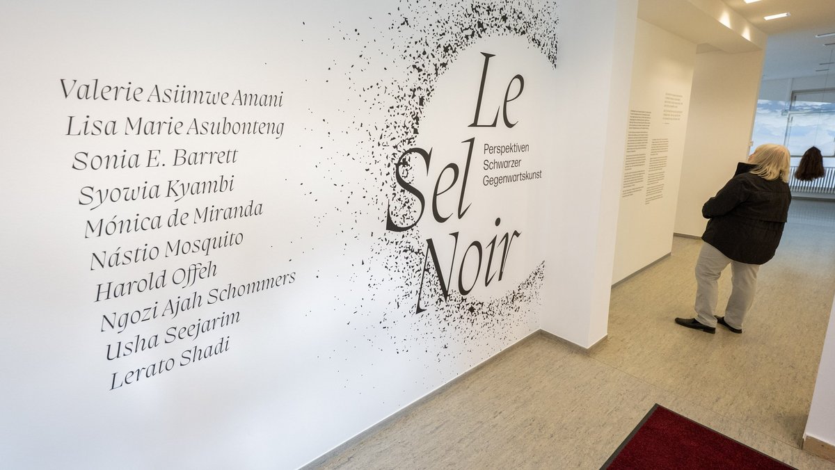 Perspektivwechsel in der Städtischen Galerie Villingen-Schwenningen. Perspektivwechsel in der Städtischen Galerie Villingen-Schwenningen.