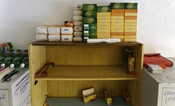 Schmeckt nicht: Die Essenspakete sind nicht auf die Bedürfnisse der Menschen abgestimmt. Foto: Joachim E. Röttgers 