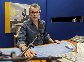 Moderator Wolfgang Heim im "Leute"-Studio. Foto: Joachim E. Röttgers