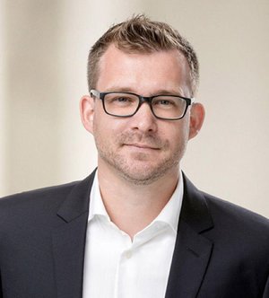 Schaut lieber nach vorne: Umweltbürgermeister Raoul Schmidt-Lamontain. Foto: Stadt Heidelberg