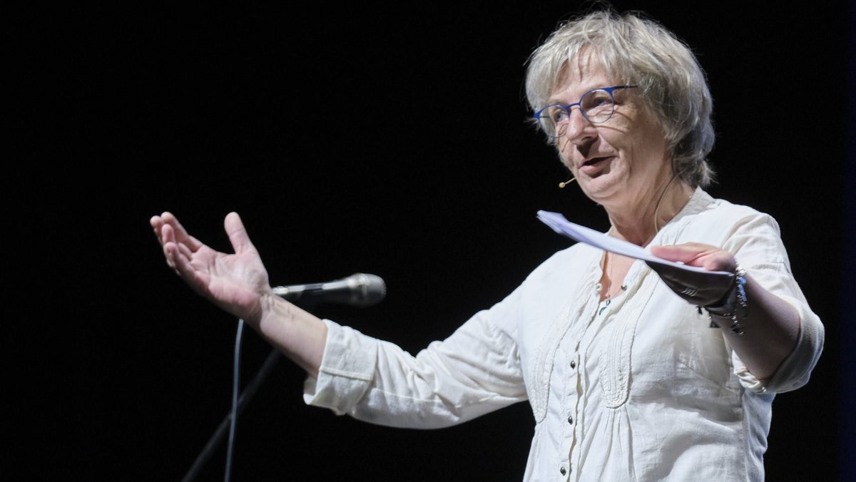 Durch den Abend führte Kontext-Redakteurin Gesa von Leesen. Foto: Joachim E. Röttgers Durch den Abend führte Kontext-Redakteurin Gesa von Leesen. Foto: Joachim E. Röttgers