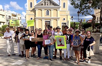 Klein aber fein: Women's March in Mayaguez, Puerto Rico. Foto: privat