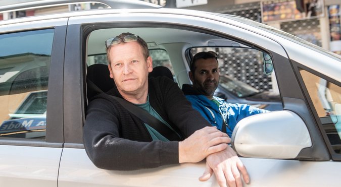 Den Zinsen ist Corona egal. Rudi Schulze zahlt weiter ab. Den Zinsen ist Corona egal. Rudi Schulze zahlt weiter ab.