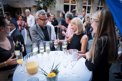 Bernhard H. Reese bei der Einweihung des Stadtbüros der STZN. Foto: Achim Zweygarth