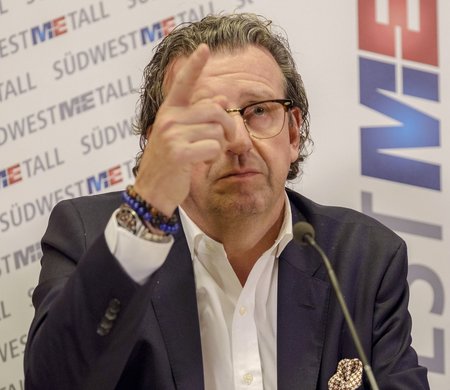 Seine Mitglieder waren mit den letzten Tarifabschlüssen nicht zufrieden: Südwestmetaller Stefan Wolf. Seine Mitglieder waren mit den letzten Tarifabschlüssen nicht zufrieden: Südwestmetaller Stefan Wolf.