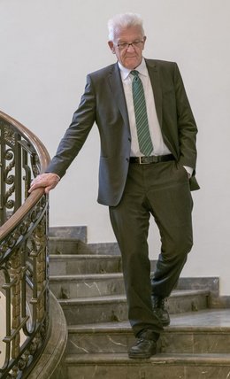 Denkt mit Geländer: Winfried Kretschmann. Foto: Joachim E. Röttgers