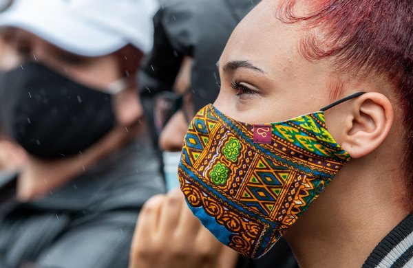 Ist es Scham, der die deutsche Gesellschaft davon abhält, Rassismus zu sehen? Foto: Jens Volle