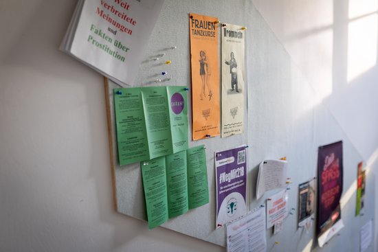 Im Sarah treffen sich Frauen zum Tanzen, Diskutieren oder Stricken.